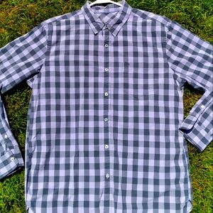 American Eagle Outfitters Button Down Shirt